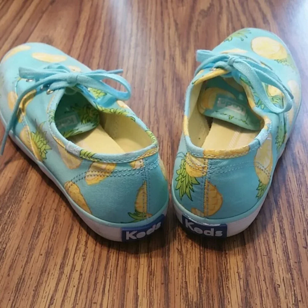 Keds Blue Pineapple Print Shoes sz 6.5 EUC - Picture 3 of 8